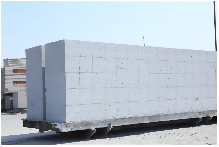 铁东加气块 加气砌块 轻质砖气孔结构及其影响因素